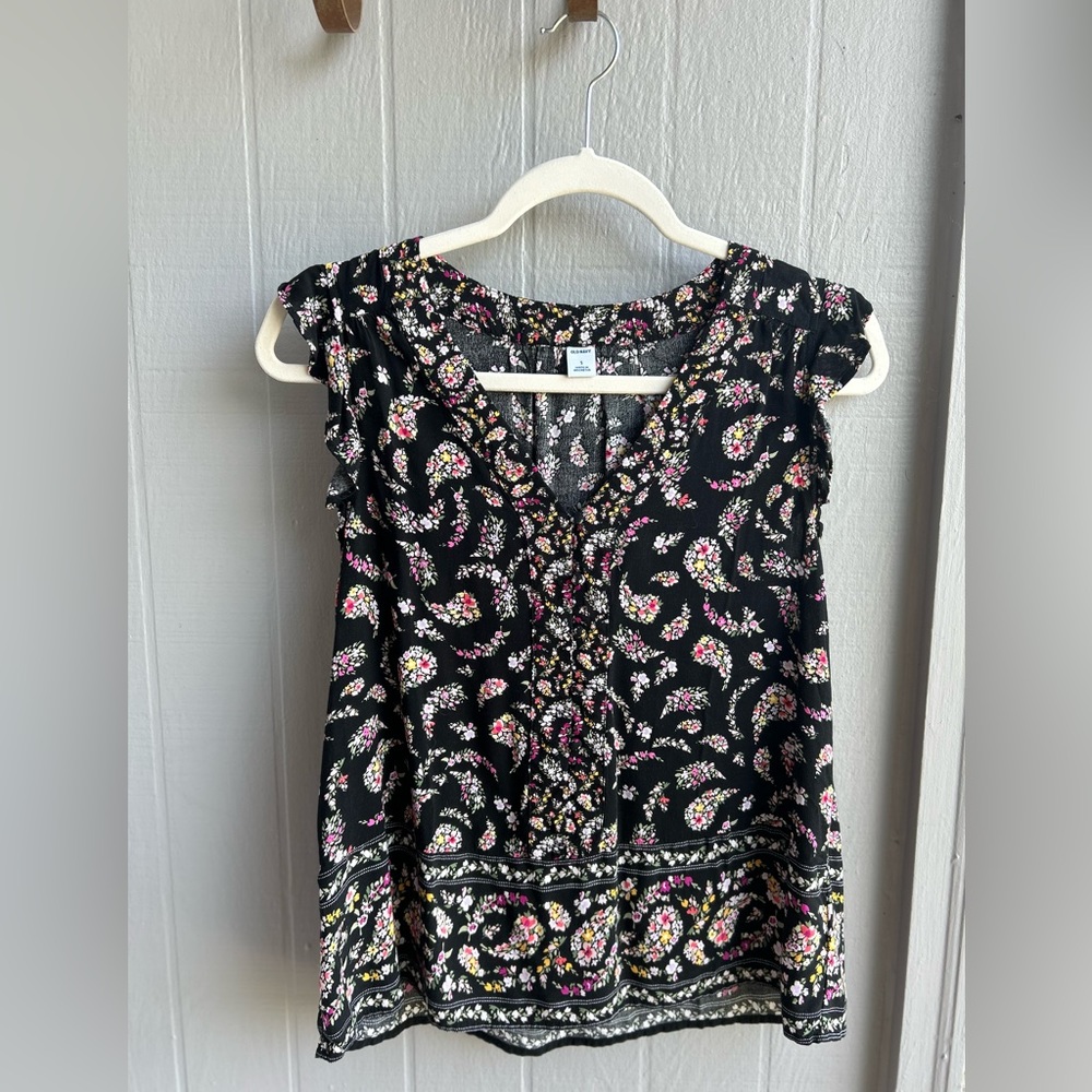 Old Navy Floral Blouse Size Small